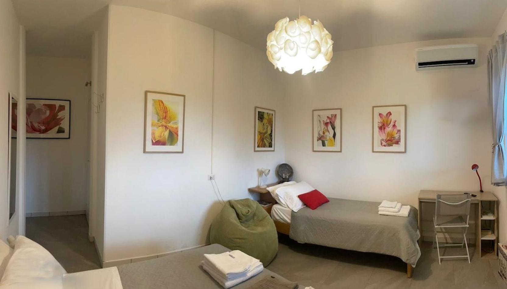 Domus 190 Rooms 瓦雷泽 外观 照片